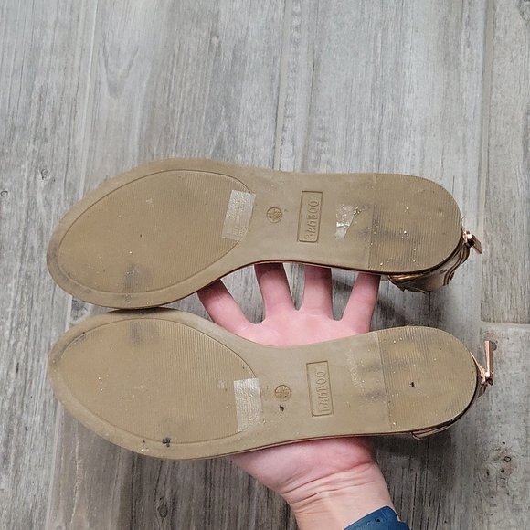 Bamboo Rose Gold with Pearl Sandals Size 8.5 - Picture 3 of 4